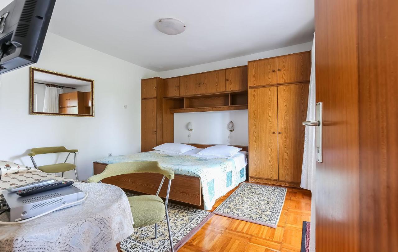 Apartamento Ana Poreč Exterior foto
